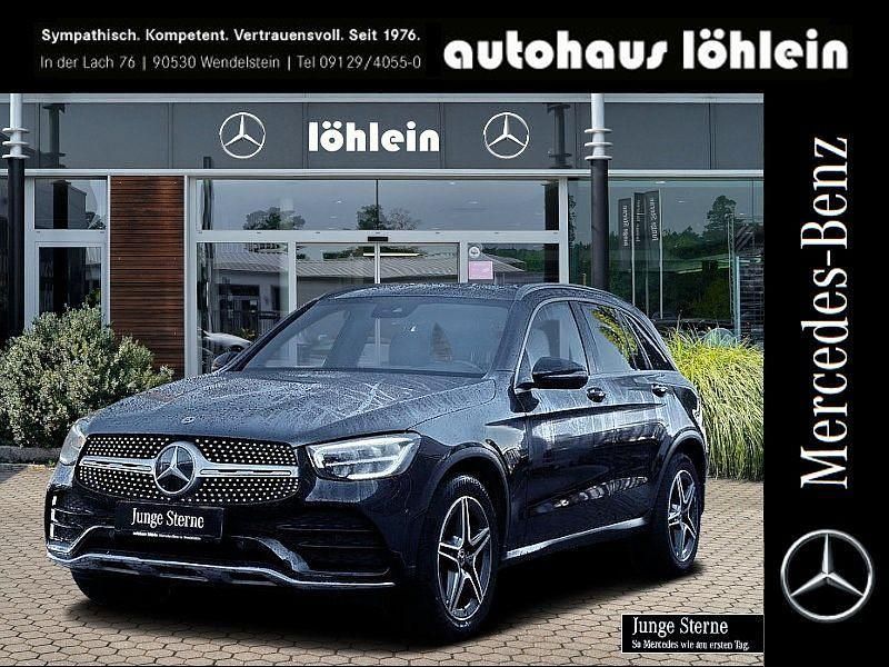 Schwarz Gebraucht 2020 Mercedes GLC200 AMG SUV | 38.790 € (Etwas zu teuer) - Bild 1/4