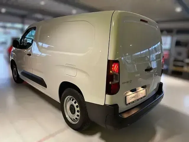Gebraucht Opel Combo-e Life XL Edition 100 kW (136 PS) 2024 Weiss