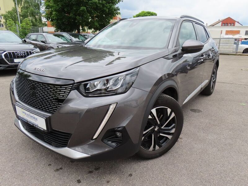 Grau Gebraucht 2021 Peugeot 2008 Allure SUV | 14.042 € (Fairer Preis) - Bild 1/4