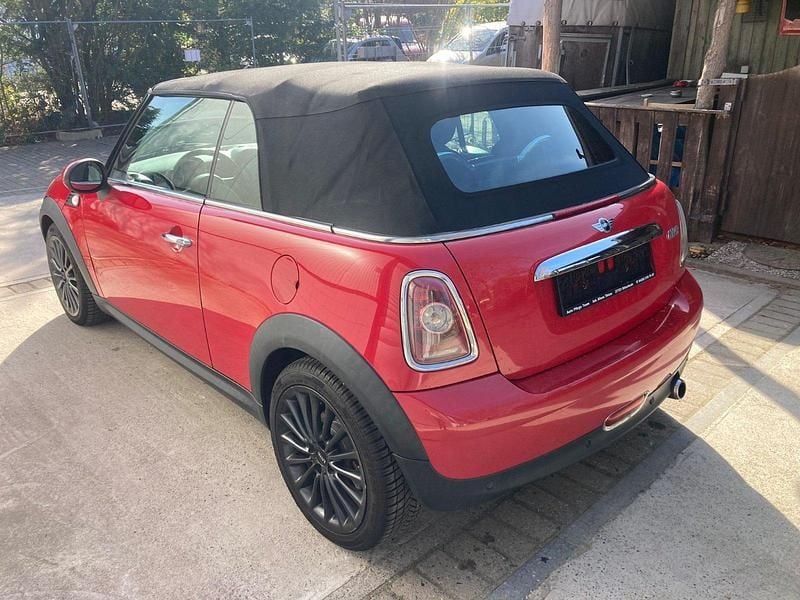 Gebraucht Mini Cooper Cabriolet 120 PS (88 kW) 2009 Rot Cabrio