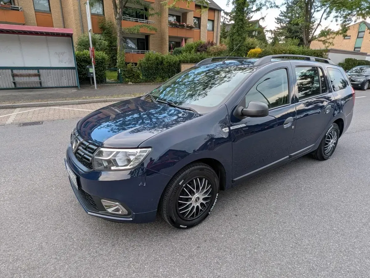 Gebraucht Dacia Logan Essentiel 73 PS (53 kW) 2019 Blau Kombi