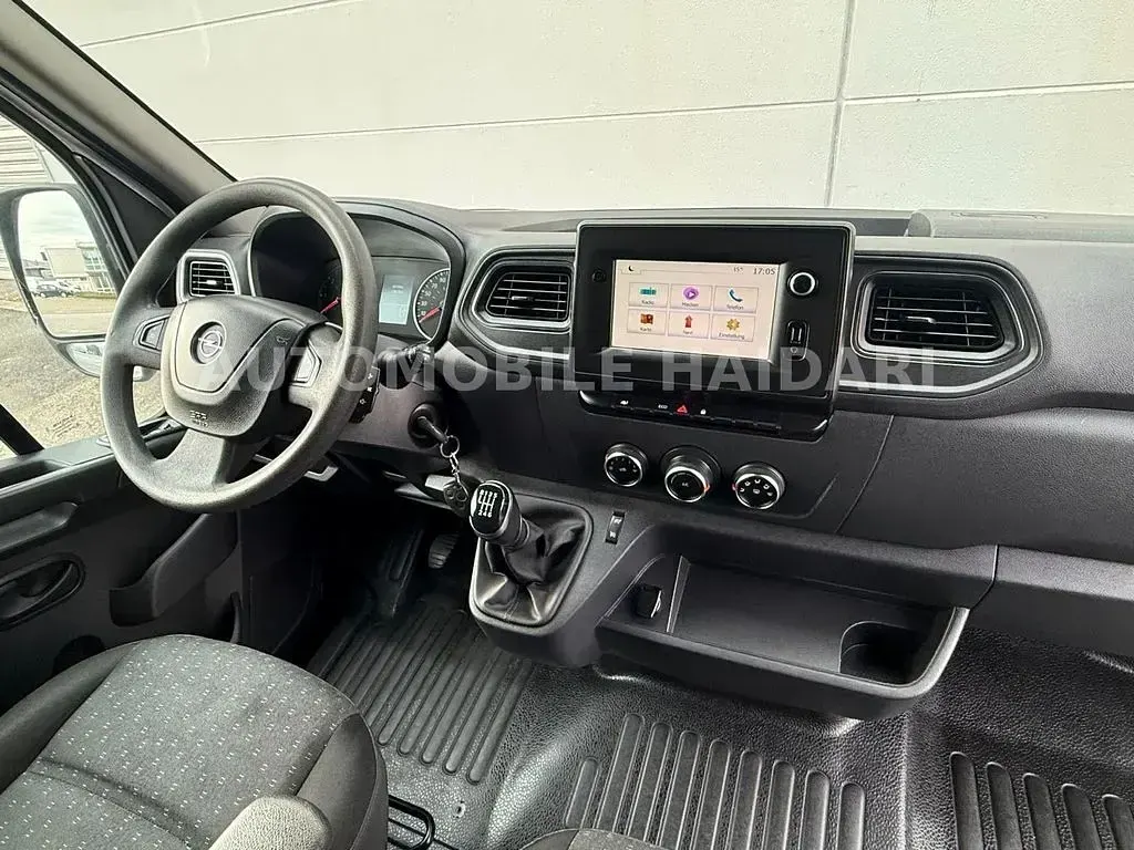 Gebraucht Opel Movano 136 PS (100 kW) 2020 Weiß Limousine