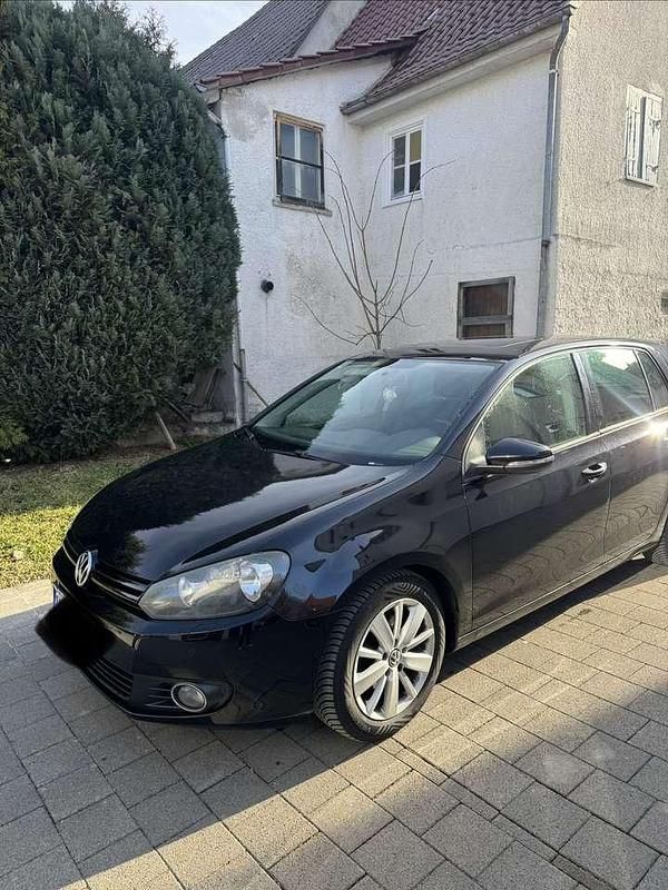 Gebraucht VW Golf VI Style 105 PS (77 kW) 2011 Schwarz Kleinwagen