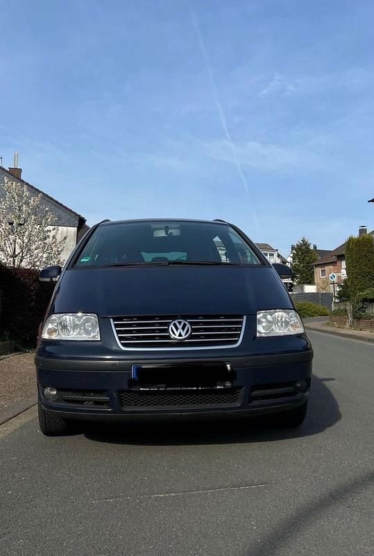 Blau Gebraucht 2009 VW Sharan Van / Kleinbus | 4.500 € (Fairer Preis) - Bild 1/4