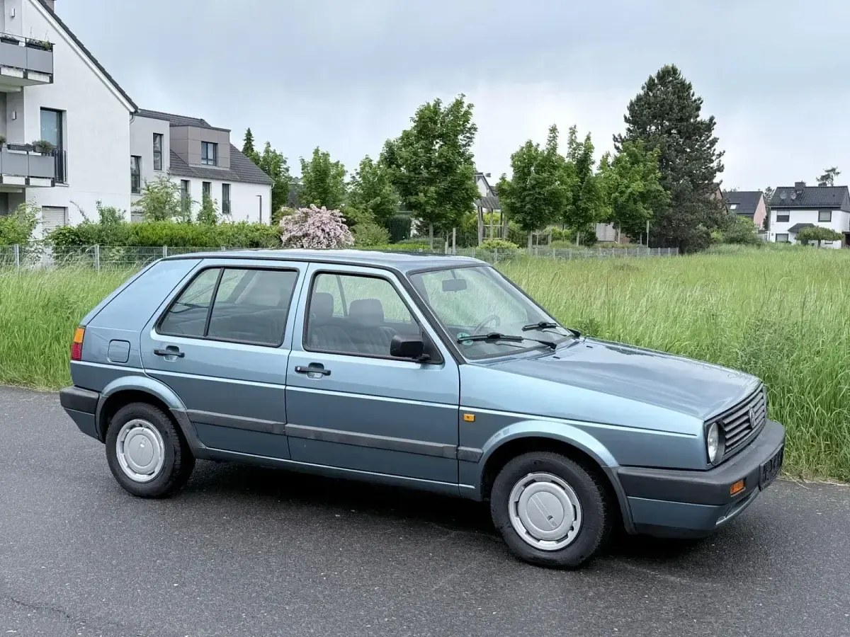 Brugt VW Golf III 69 HK (50 kW) 1991 Blå Hatchback