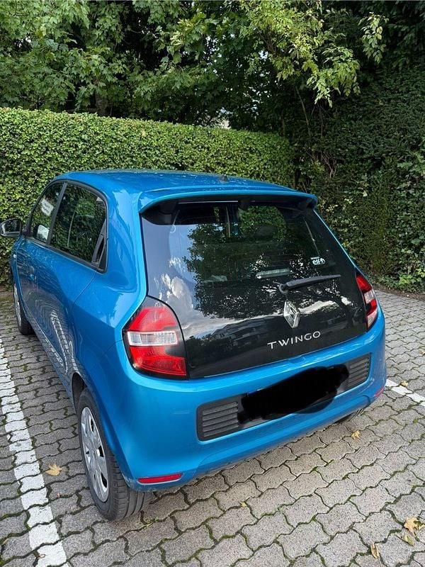 Blau Gebraucht 2015 Renault Twingo Dynamique Kleinwagen | 5.100 € (Guter Preis) - Bild 1/4