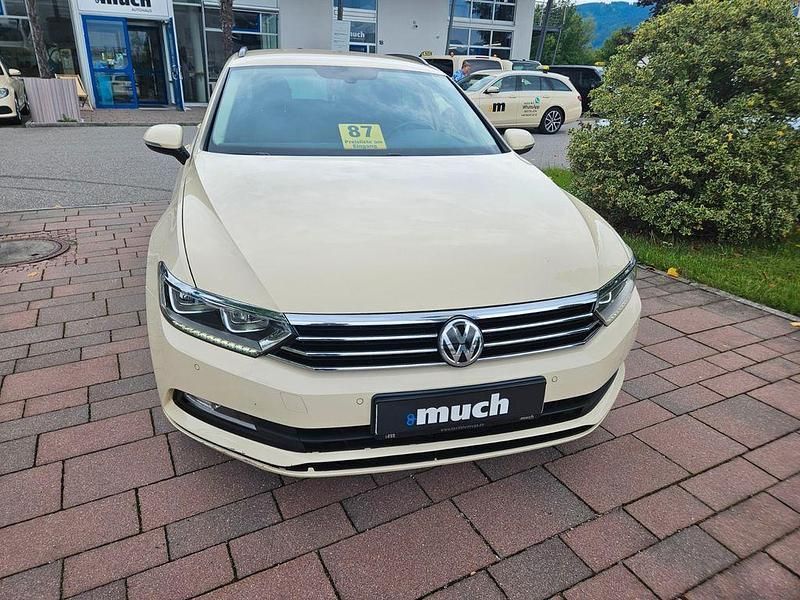 Gebraucht 2020 VW Passat Limousine | 9.800 € - Bild 1/4