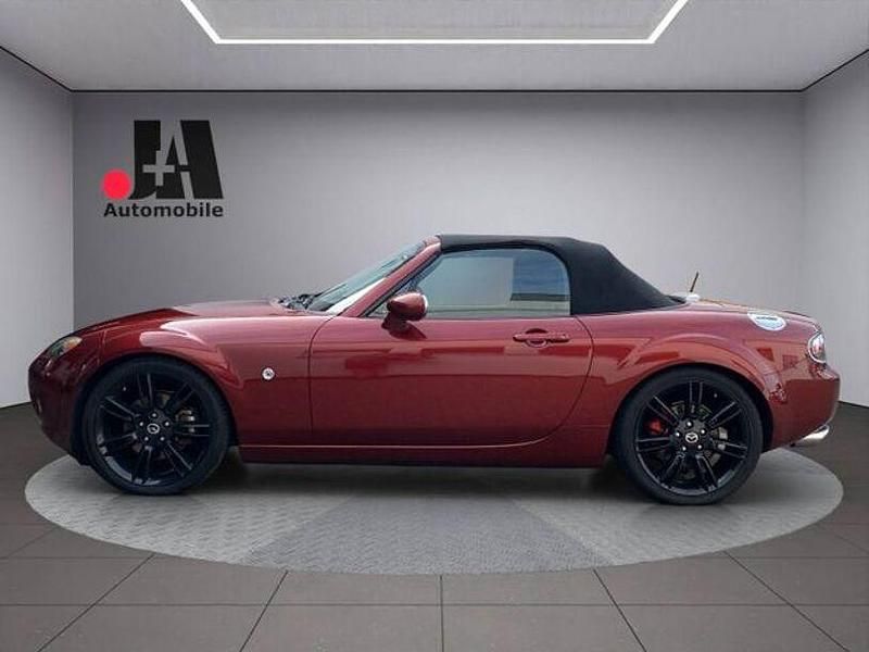 Gebraucht Mazda MX5 126 PS (92 kW) 2007 Carminarot metallic (metallic) Cabrio
