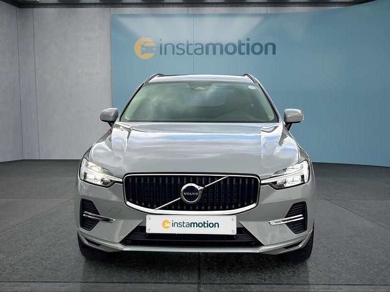 Gebraucht Volvo XC60 Core 250 PS (183 kW) 2024 Grau SUV