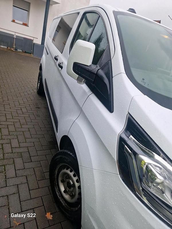 Gebraucht Ford Transit 131 PS (96 kW) 2022 Weiß