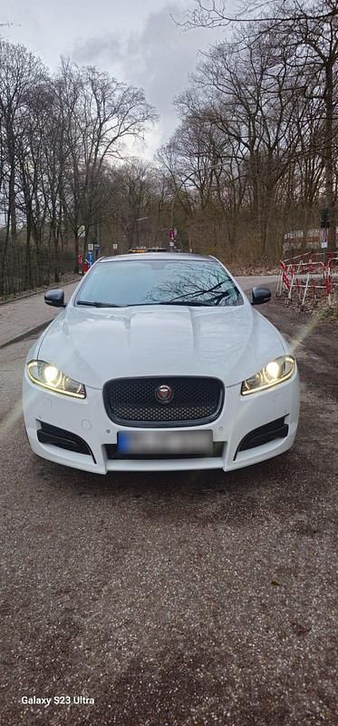 Gebraucht Jaguar XF 275 PS (202 kW) 2014 Weiß Limousine