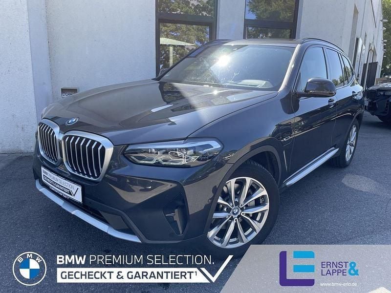Grau Gebraucht 2022 BMW X3 Sport Line SUV | 38.770 € (Superpreis) - Bild 1/4