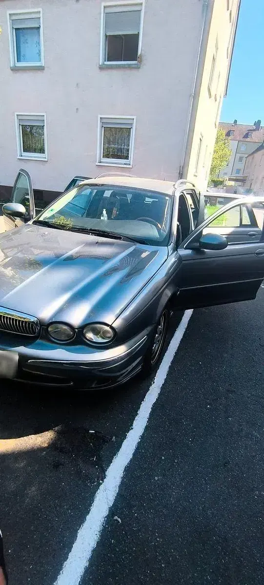 Käytetty Jaguar X-type Executive 155 HP (114 kW) 2005 Harmaa Farmari