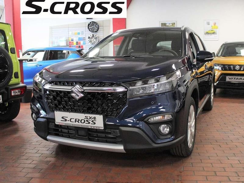 Sphere blue pearl metallic Neu 2025 Suzuki SX4 S-Cross Comfort SUV | 24.390 € (Guter Preis) - Bild 1/4