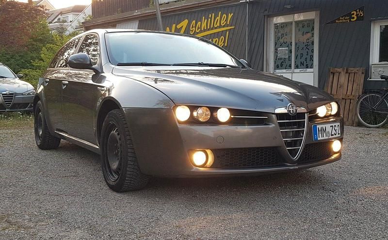 Gebraucht 2008 Alfa Romeo 159 Impression Kombi | 1.299 € (Guter Preis) - Bild 1/4