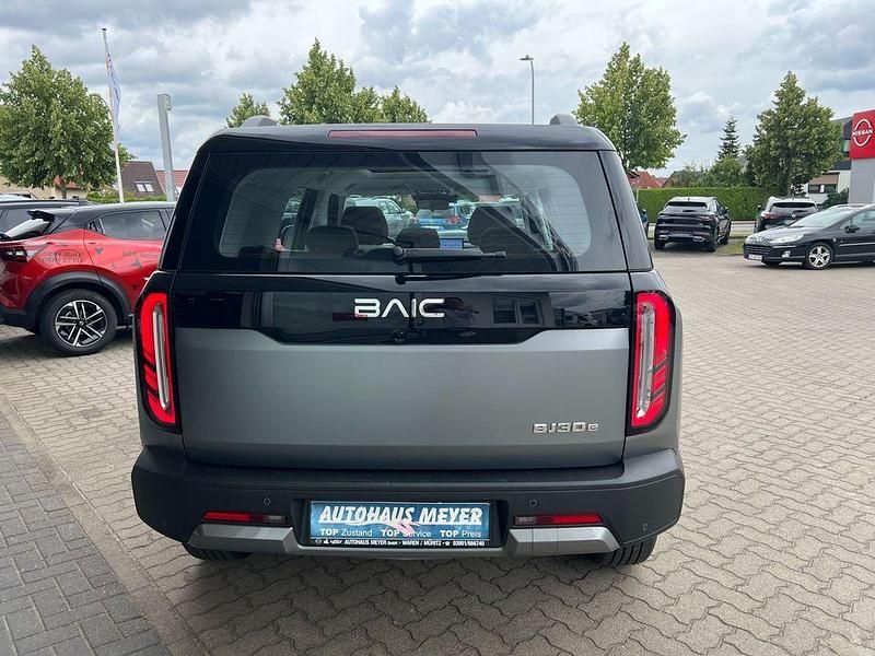 Neu Baic BJ30 280 PS (205 kW) 2026 Grau SUV
