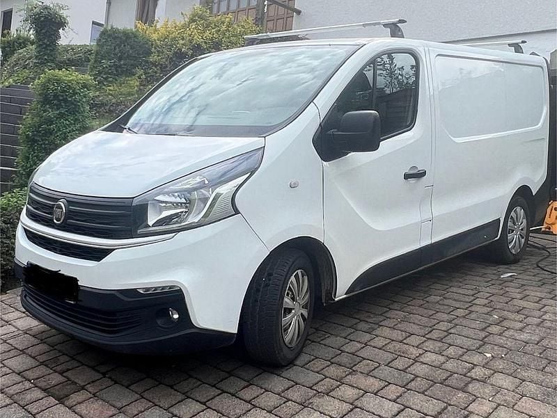 Gebraucht Fiat Talento 121 PS (88 kW) 2018 Weiß Van / Kleinbus