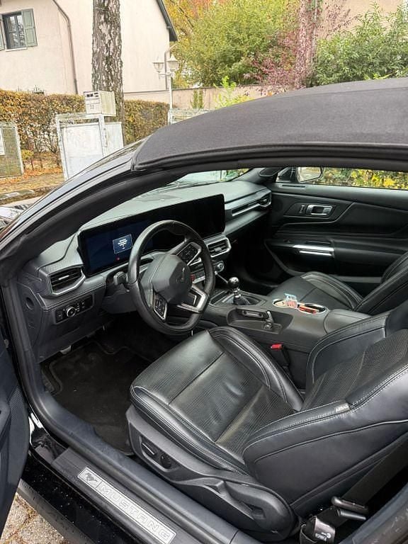Gebraucht Ford Mustang GT 446 PS (328 kW) 2024 Schwarz Cabrio