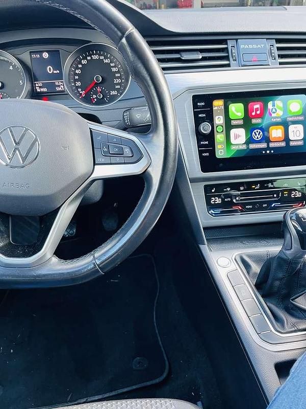 Gebraucht VW Passat Conceptline 150 PS (110 kW) 2020 Kombi