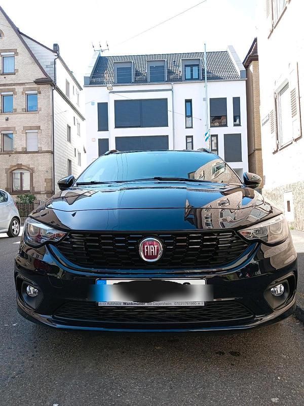Schwarz Gebraucht 2020 Fiat Tipo S Kombi | 13.900 € (Etwas zu teuer) - Bild 1/4