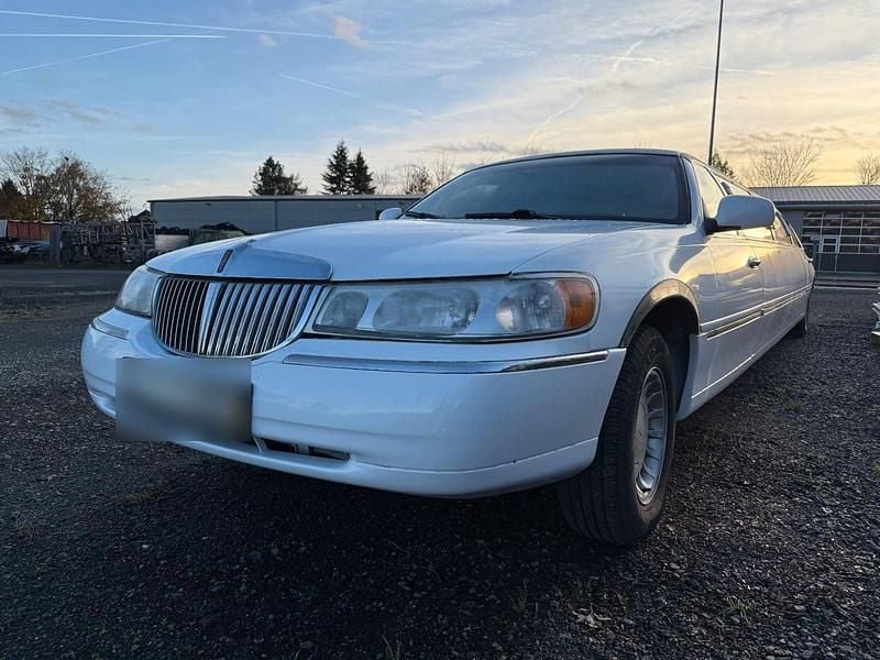 Gebraucht Lincoln Town Car 1998 Weiß Limousine