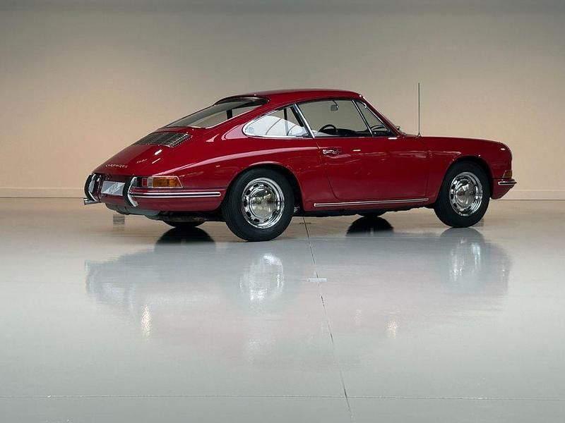 Gebraucht Porsche 911 131 PS (96 kW) 1965 Rot