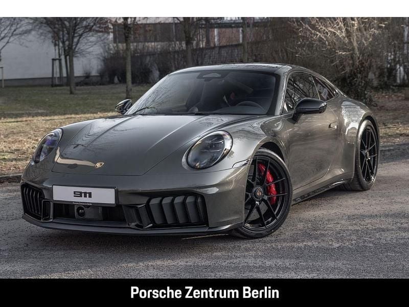 Neu Porsche 911 Carrera 4 GTS 541 PS (397 kW) 2026 Grün Coupé