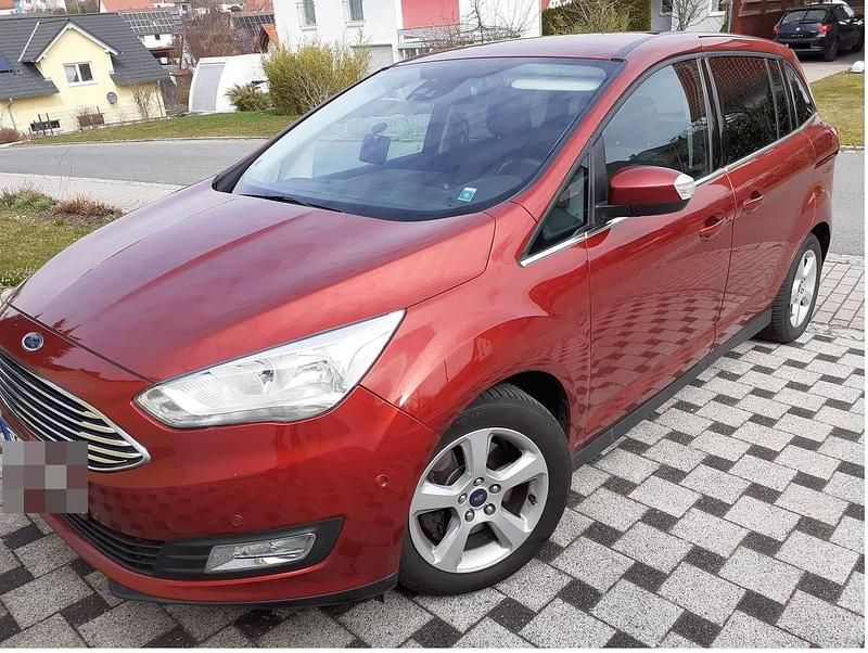 Gebraucht Ford Grand C-Max Titanium 125 PS (91 kW) 2016 Rot Van / Kleinbus
