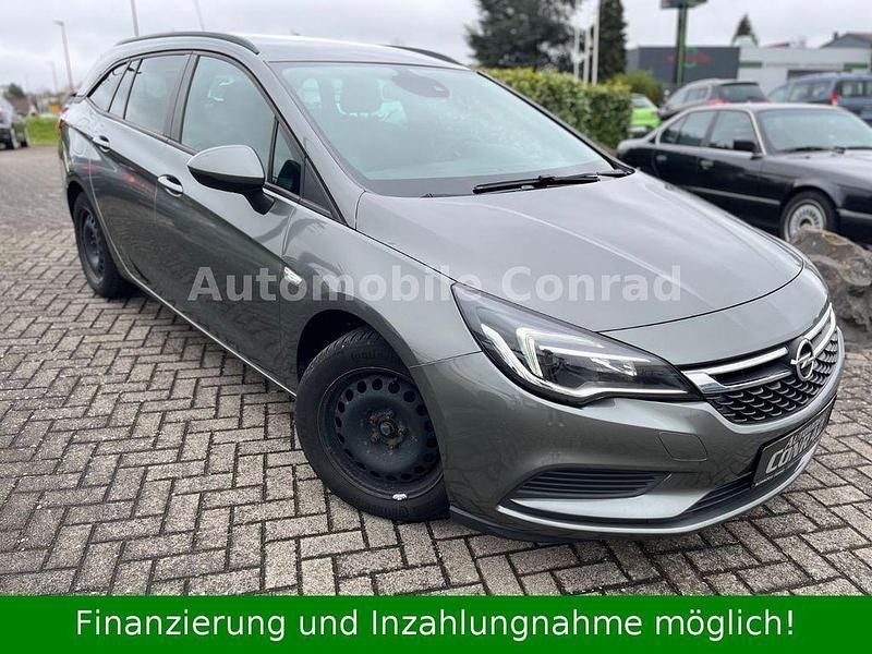 Gebraucht Opel Astra Edition 110 PS (80 kW) 2016 Grau Kombi