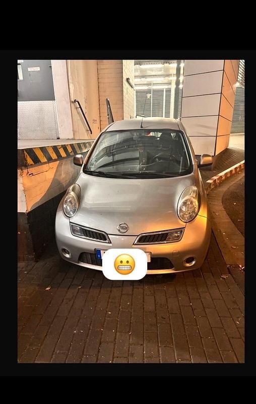 Silber Gebraucht 2009 Nissan Micra Kleinwagen | 1.500 € (Guter Preis) - Bild 1/4