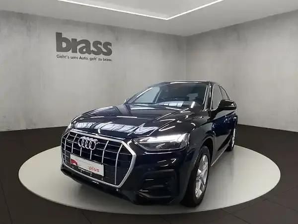 Gebraucht Audi Q5 Ambiente 286 PS (210 kW) 2024 Mythosschwarz metallic SUV