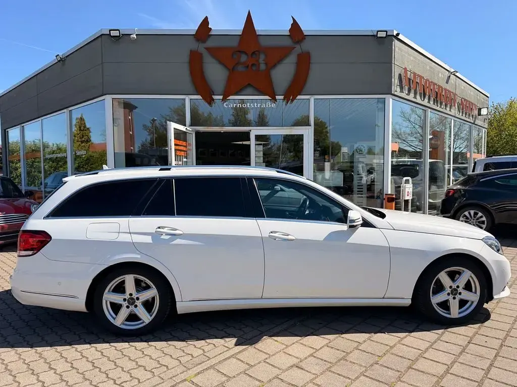 Second-hand Mercedes E250 204 CP (150 kW) 2014 Alb Break