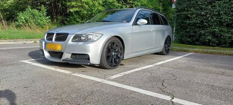 Gebraucht BMW 330 M Performance 231 PS (169 kW) 2006 Silber Kombi