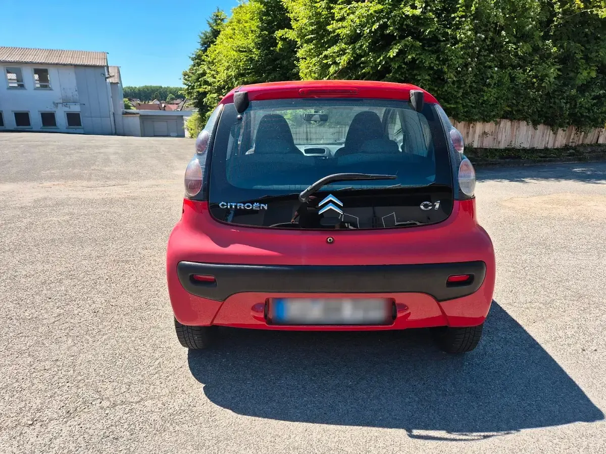 Gebraucht Citroën C1 68 PS (50 kW) 2011 Rot Kleinwagen