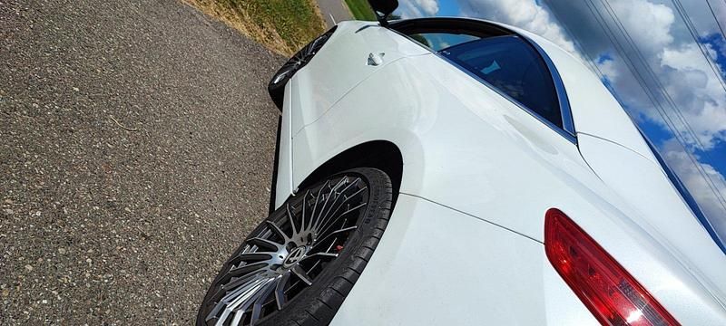 Gebraucht Renault Laguna Coupé 173 PS (127 kW) 2012 Weiß Coupé