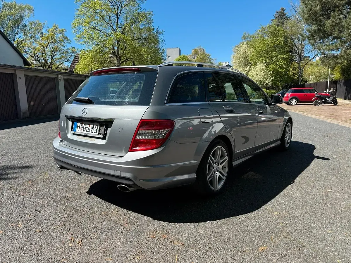 Używany Mercedes C320 AMG 224 KM (164 kW) 2008 Srebrny Kombi