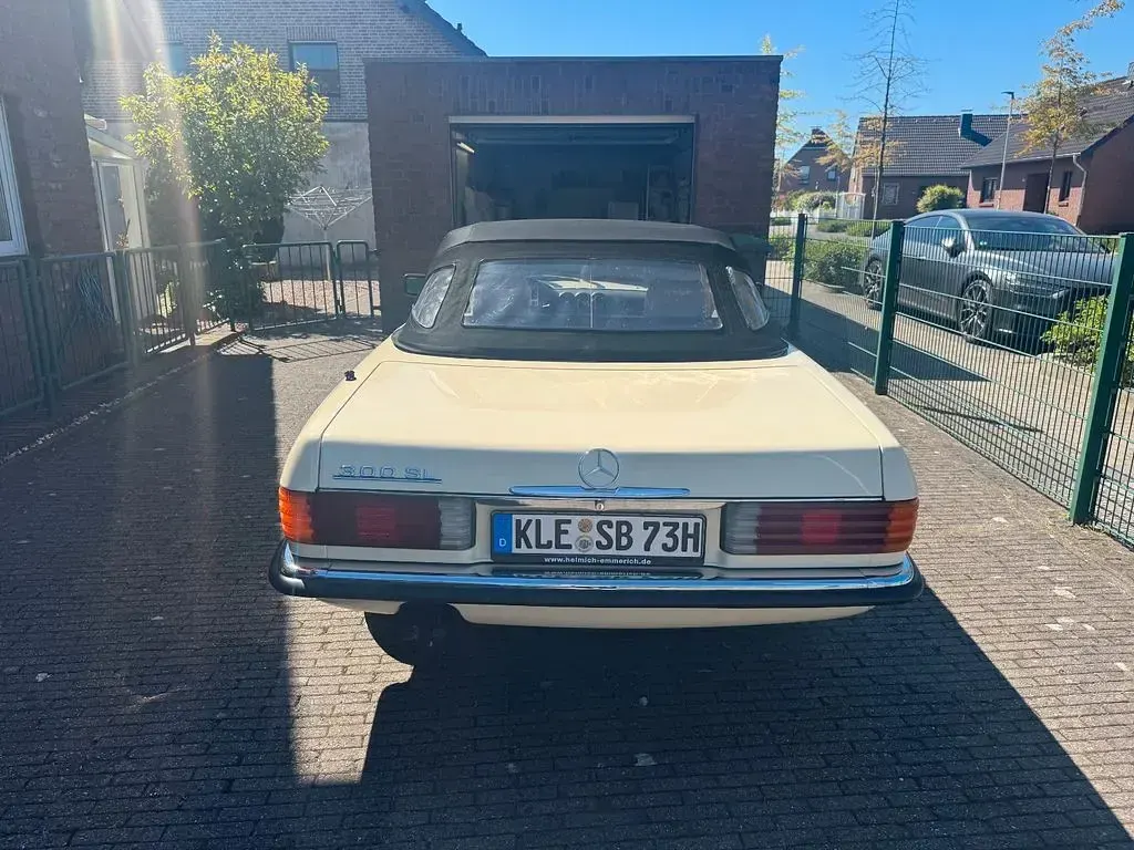 Gebraucht Mercedes SL300 188 PS (138 kW) 1985 Beige Cabrio