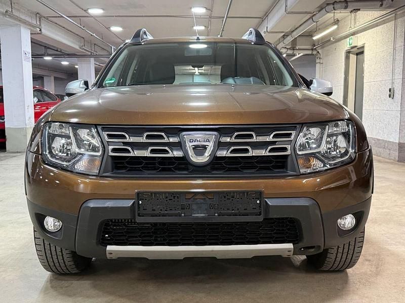 Gebraucht Dacia Duster Prestige 125 PS (91 kW) 2015 Braun SUV