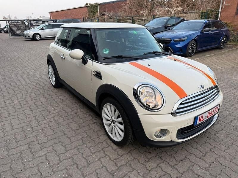 Gebraucht Mini ONE 75 PS (55 kW) 2012 Weiß Kleinwagen
