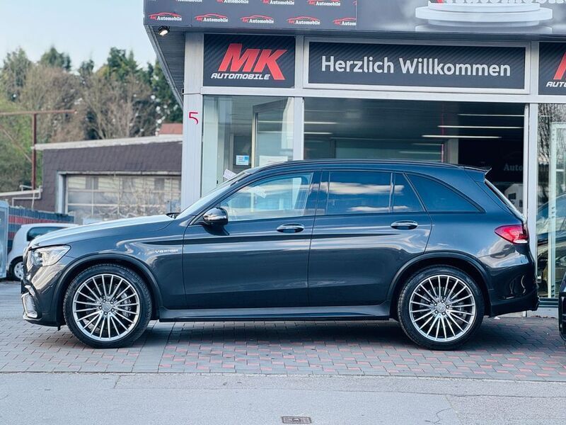 Gebraucht Mercedes GLC63 AMG AMG 476 PS (350 kW) 2021 Grün SUV