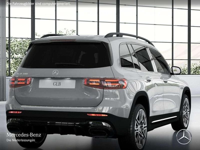 Gebraucht Mercedes GLB180 AMG 136 PS (100 kW) 2025 Grau SUV