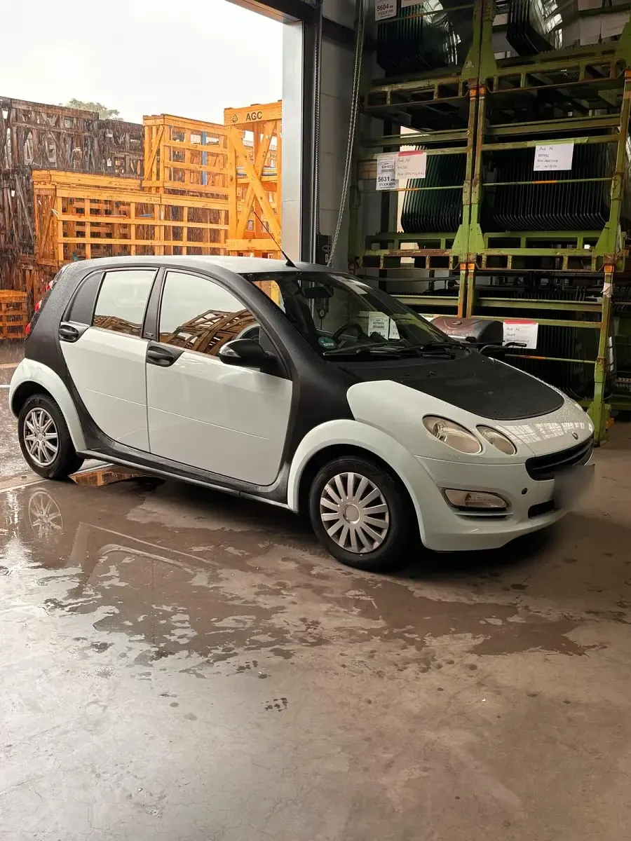 Usata Smart ForFour 75 CV (55 kW) 2009 Bianco Utilitaria