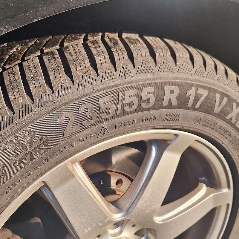 Second-hand VW Phaeton 239 CP (175 kW) 2009 Negru Berlinǎ