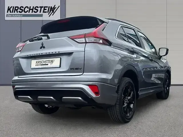 Gebraucht Mitsubishi Eclipse Cross Select 188 PS (138 kW) 2022 Grau SUV