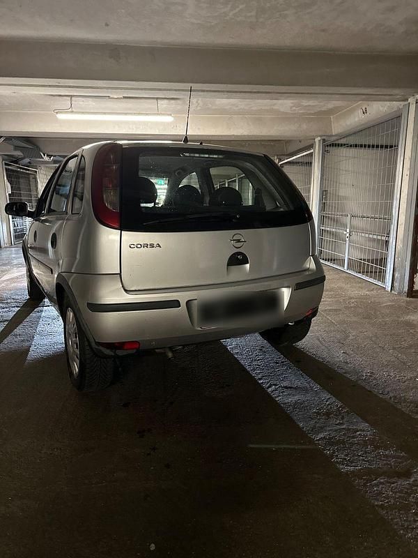 Gebraucht Opel Corsa 60 PS (44 kW) 2005 Silber Kleinwagen