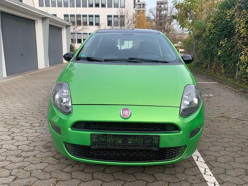 Gebraucht 2012 Fiat Punto More Limousine | 2.599 € (Fairer Preis) - Bild 1/4