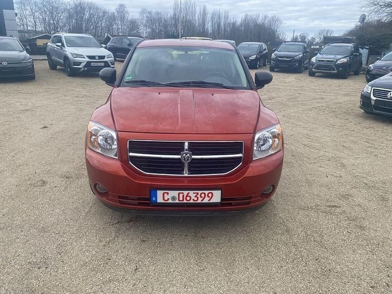 Gebraucht Dodge Caliber SXT 156 PS (114 kW) 2009 Orange Kleinwagen