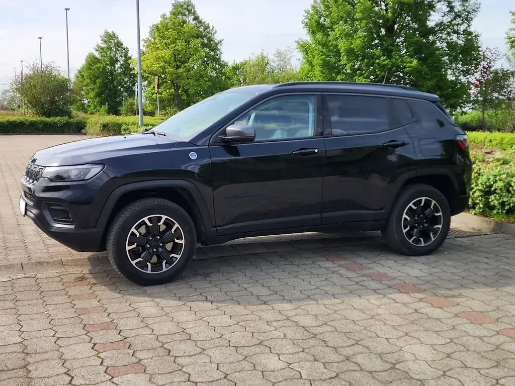 Usado Jeep Compass Trailhawk 241 HP (177 kW) 2021 Preto SUV