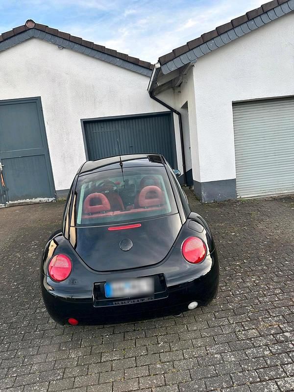 Używany VW Beetle 116 KM (85 kW) 2001 Czarny Hatchback