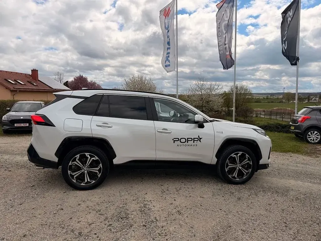 Gebraucht Suzuki Across 306 PS (225 kW) 2025 Weiß SUV